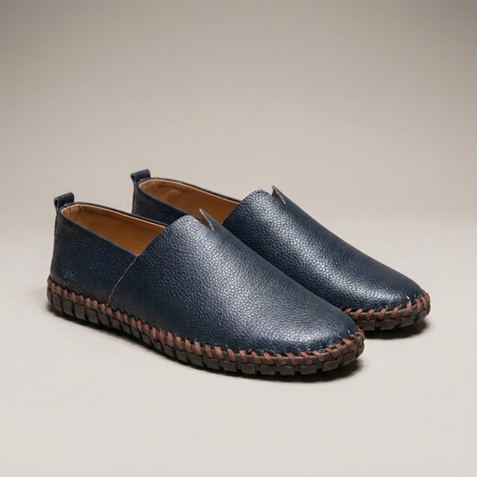 PLUXSTYLE::numise::mens-whipstitch-loafers::closeup-detail