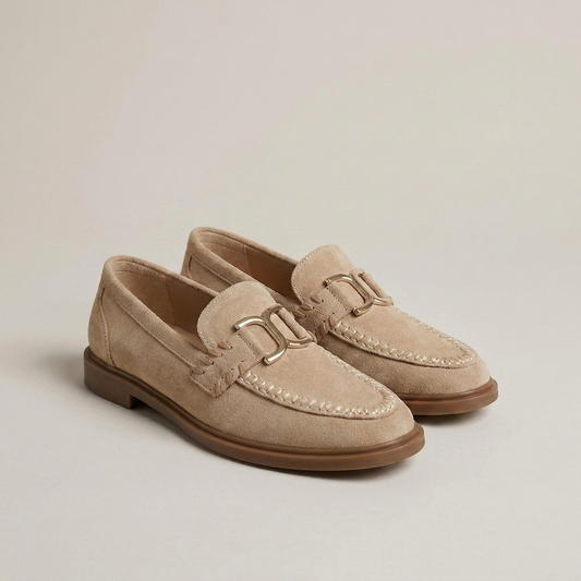 PLUXSTYLE::numise::amelie-everyday-loafers::closeup-detail