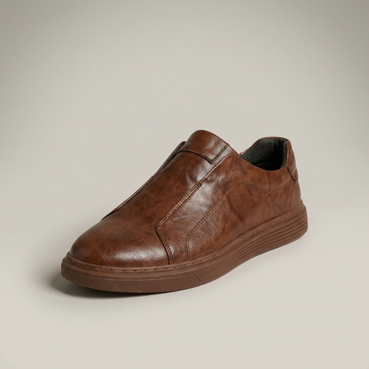 PLUXSTYLE::numise::mens-ridged-sole-slip-on-sneakers::closeup-hero