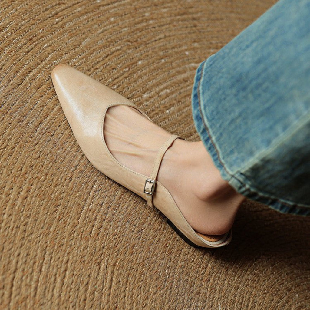 PLUXSTYLE::numise::alma-pointed-toe-mary-jane-mules::lifestyle-keep-2