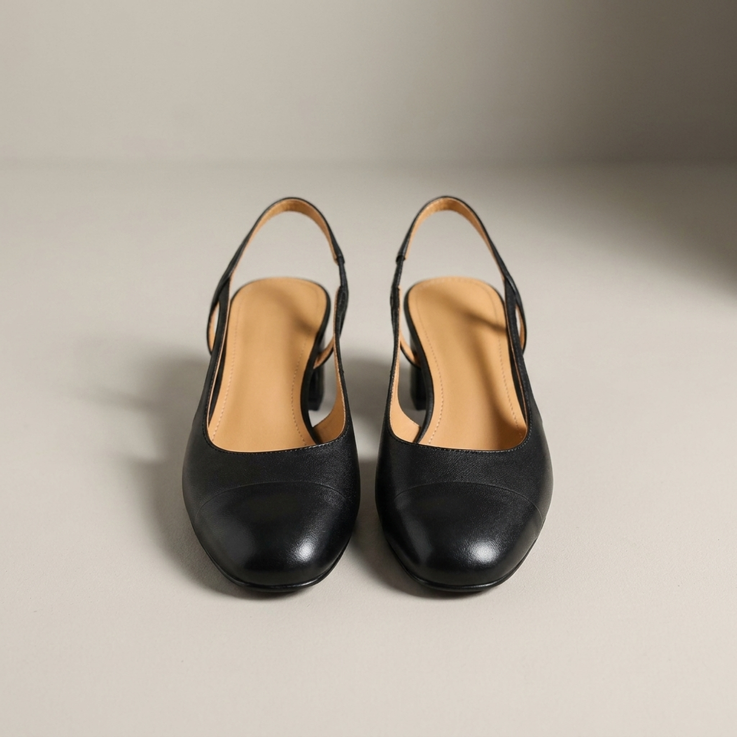 PLUXSTYLE::numise::amelie-block-heel-slingback-pumps::pack-black