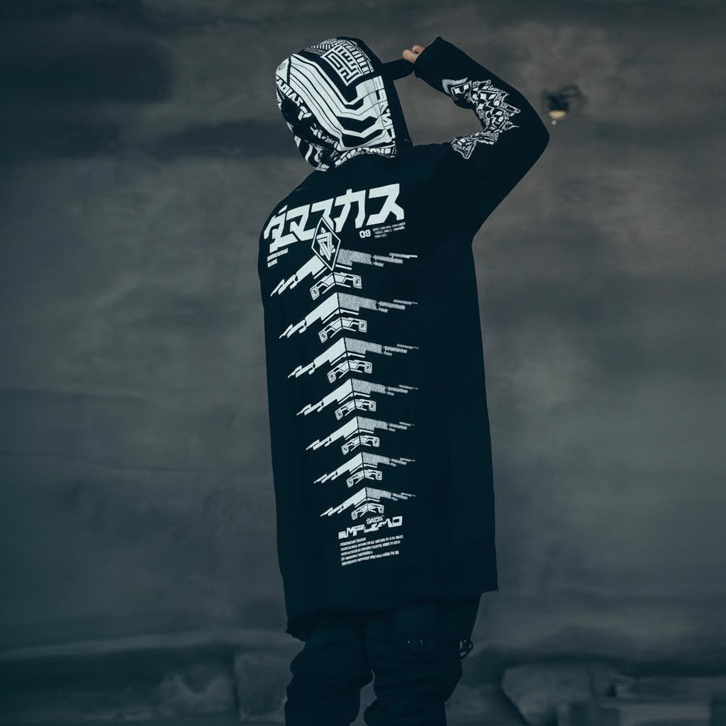 PLUXSTYLE::numise::futurist-longline-parka::lifestyle-keep-2