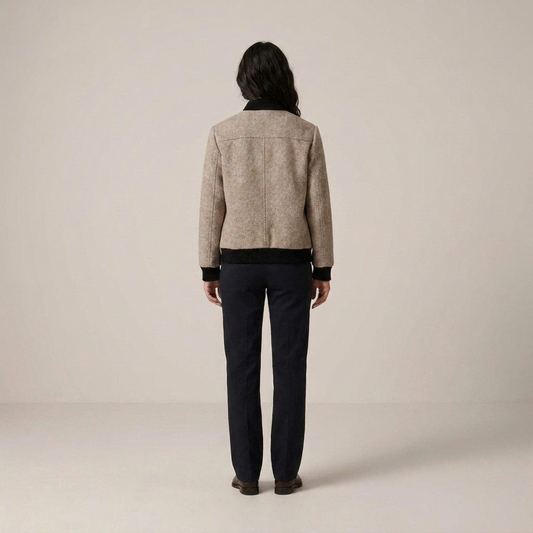 PLUXSTYLE::numise::everyday-fitted-parka::back