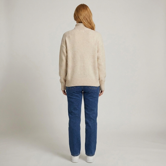 PLUXSTYLE::numise::amaya-relaxed-turtleneck-sweater::back