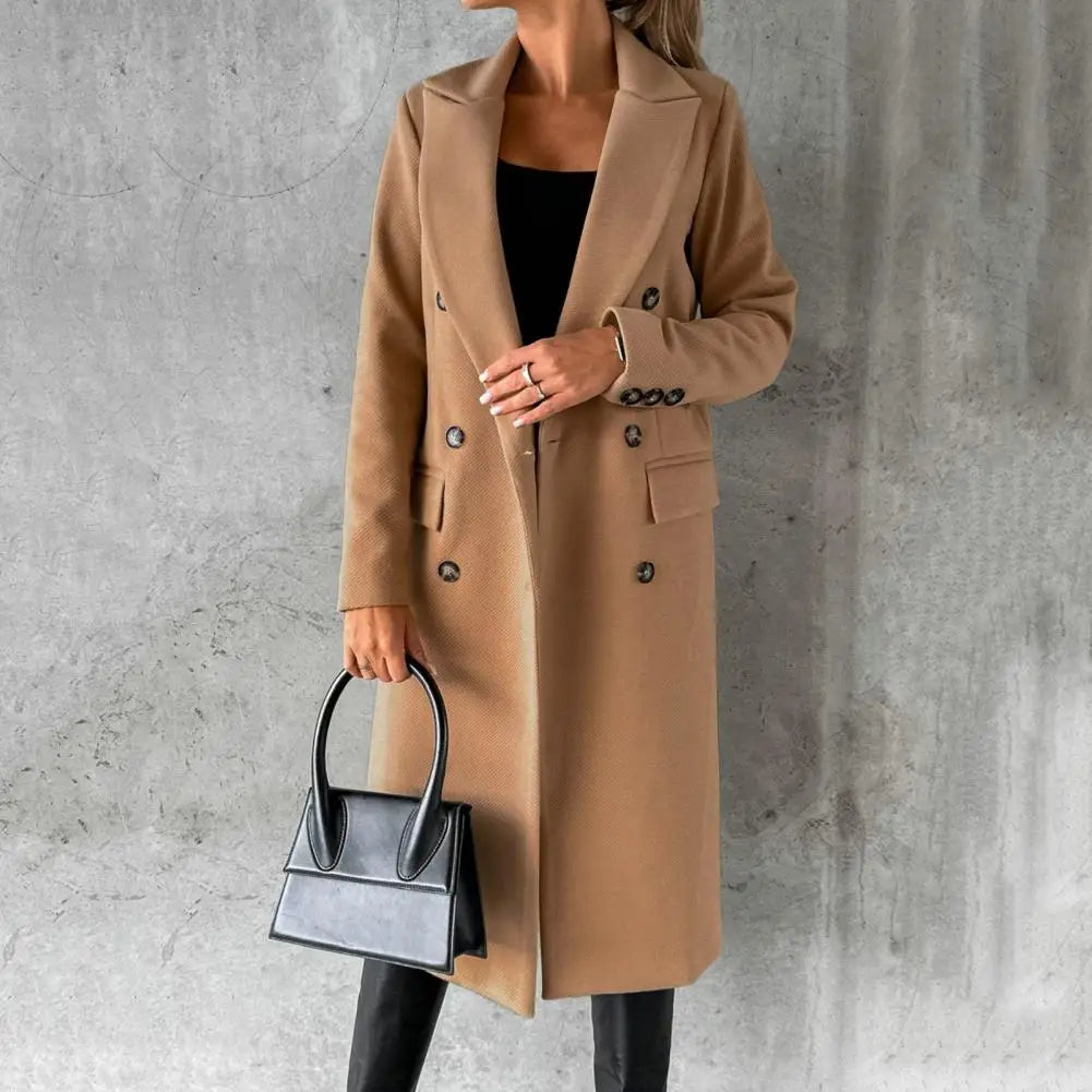 PLUXSTYLE::numise::double-breasted-tailored-parka::lifestyle-keep-2
