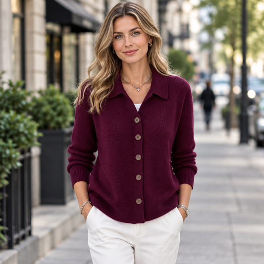 Strickjacke mit Kragen und Knopfleiste