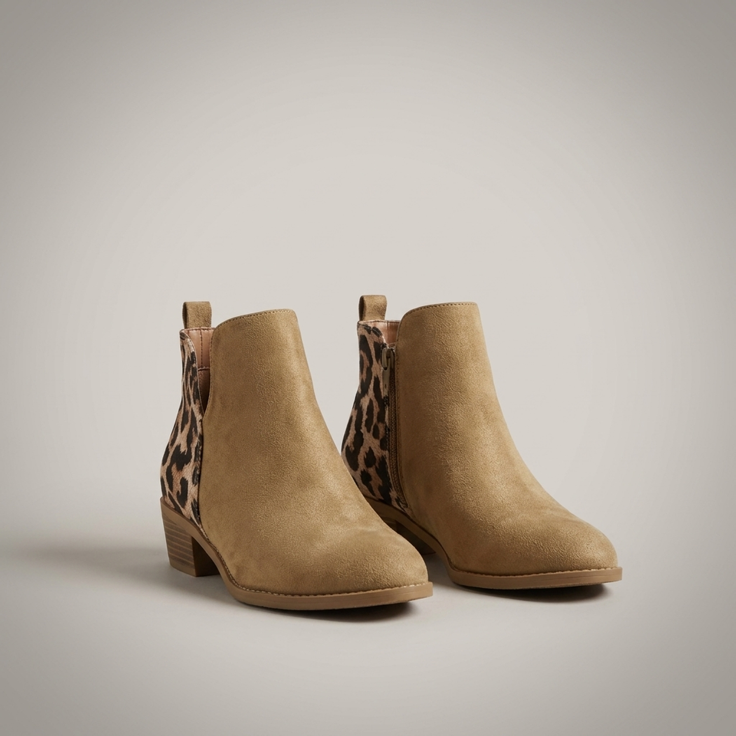 PLUXSTYLE::numise::womens-low-heel-side-zip-boots::pack-khaki