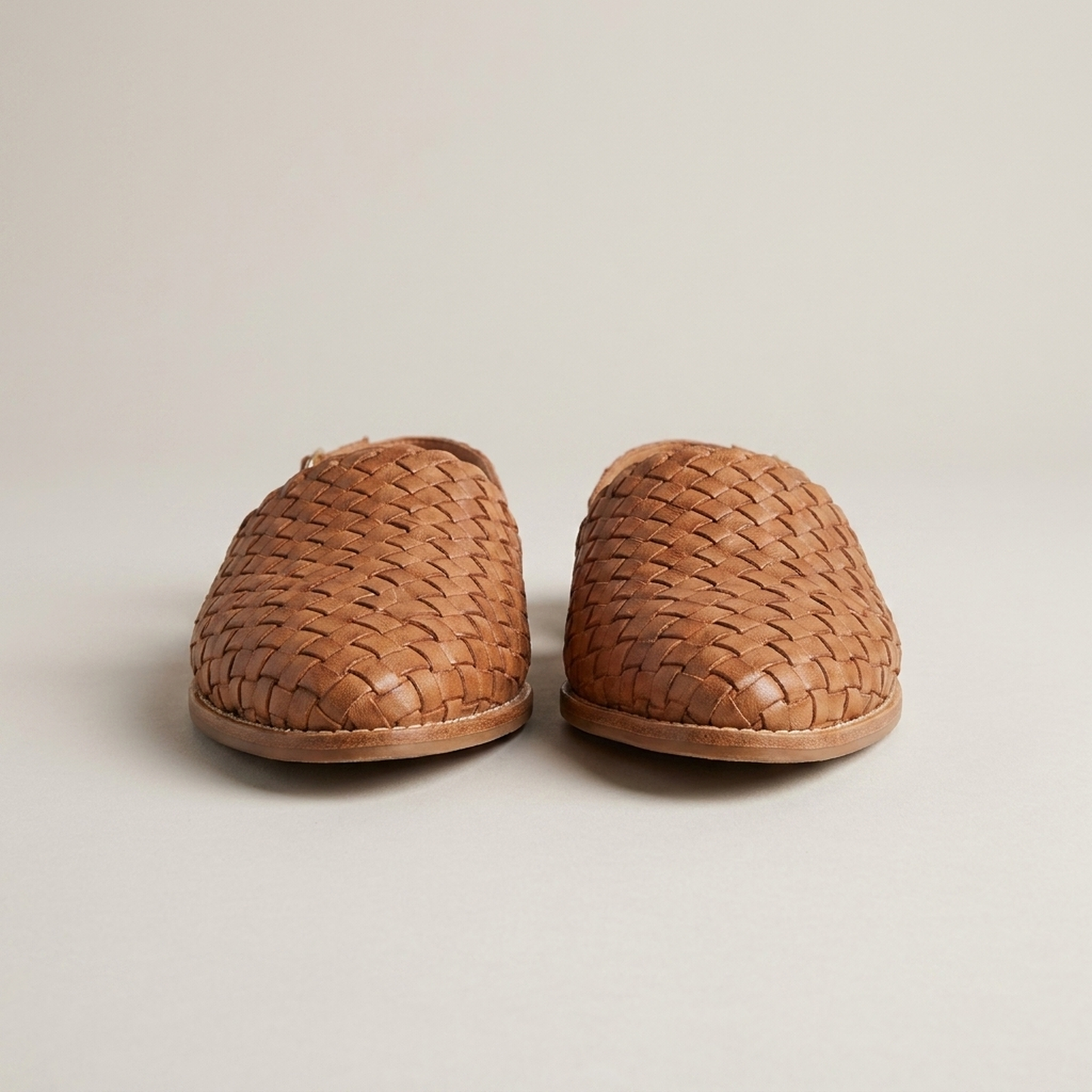 PLUXSTYLE::numise::womens-pointed-toe-woven-mules::pack-brown