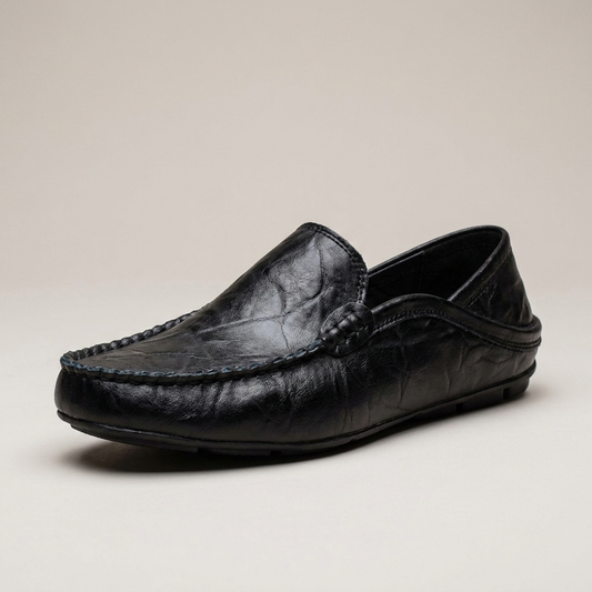 PLUXSTYLE::numise::mens-easy-fit-loafer-footwear::closeup-hero