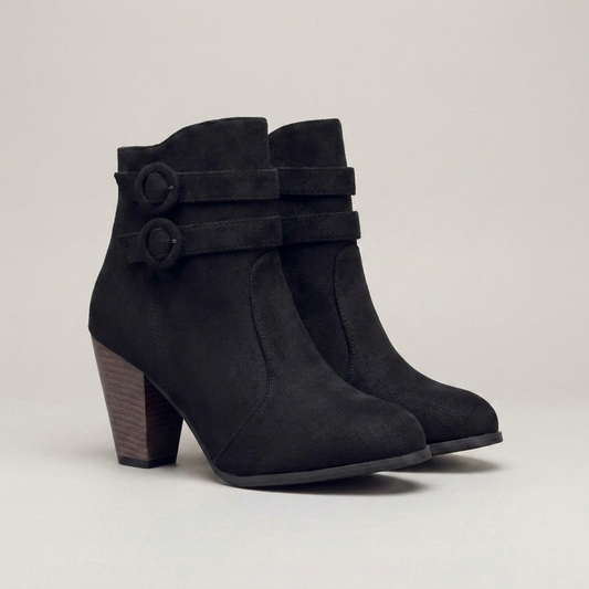 PLUXSTYLE::numise::womens-buckle-detail-cowboy-boots::closeup-detail