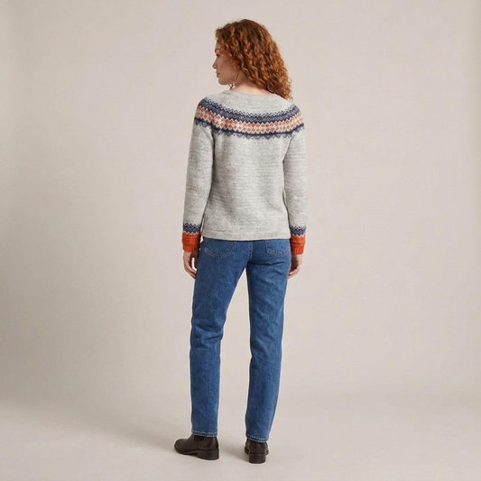 PLUXSTYLE::numise::fair-isle-crewneck-sweater::back