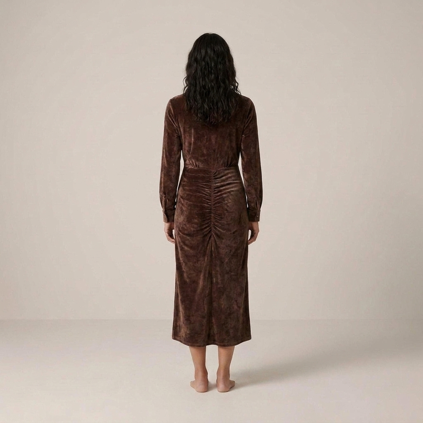 PLUXSTYLE::numise::alessia-pleated-midi-dress::back