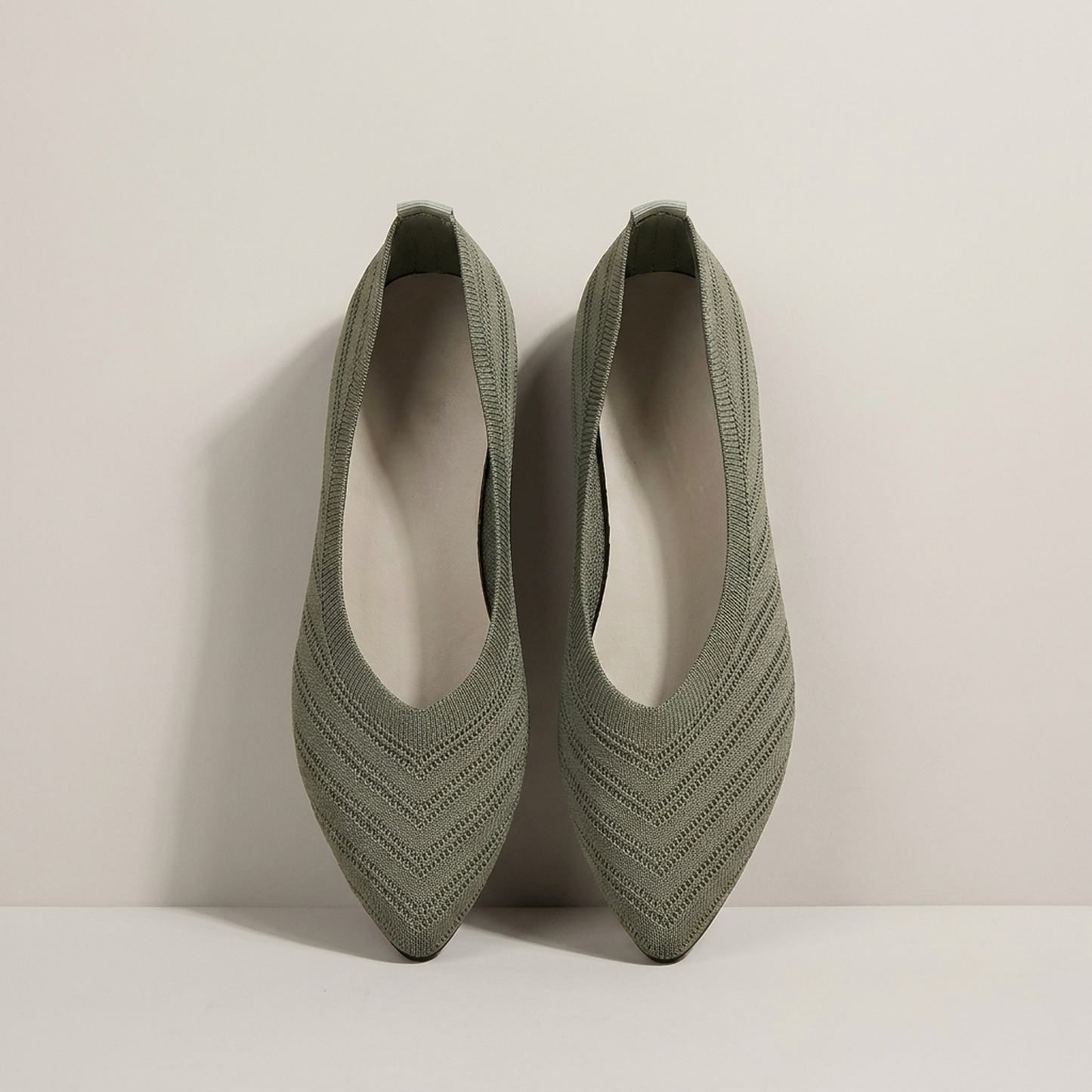 PLUXSTYLE::numise::womens-pointed-toe-ballet-footwear::pack-olive-green