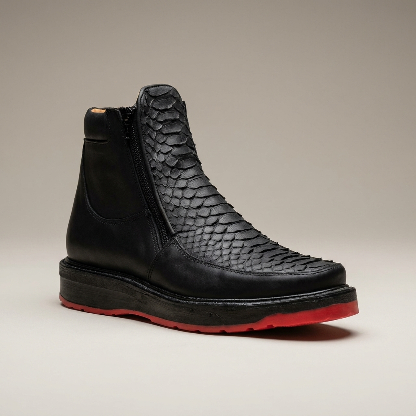 PLUXSTYLE::numise::mens-textured-side-zip-boots-1::closeup-hero