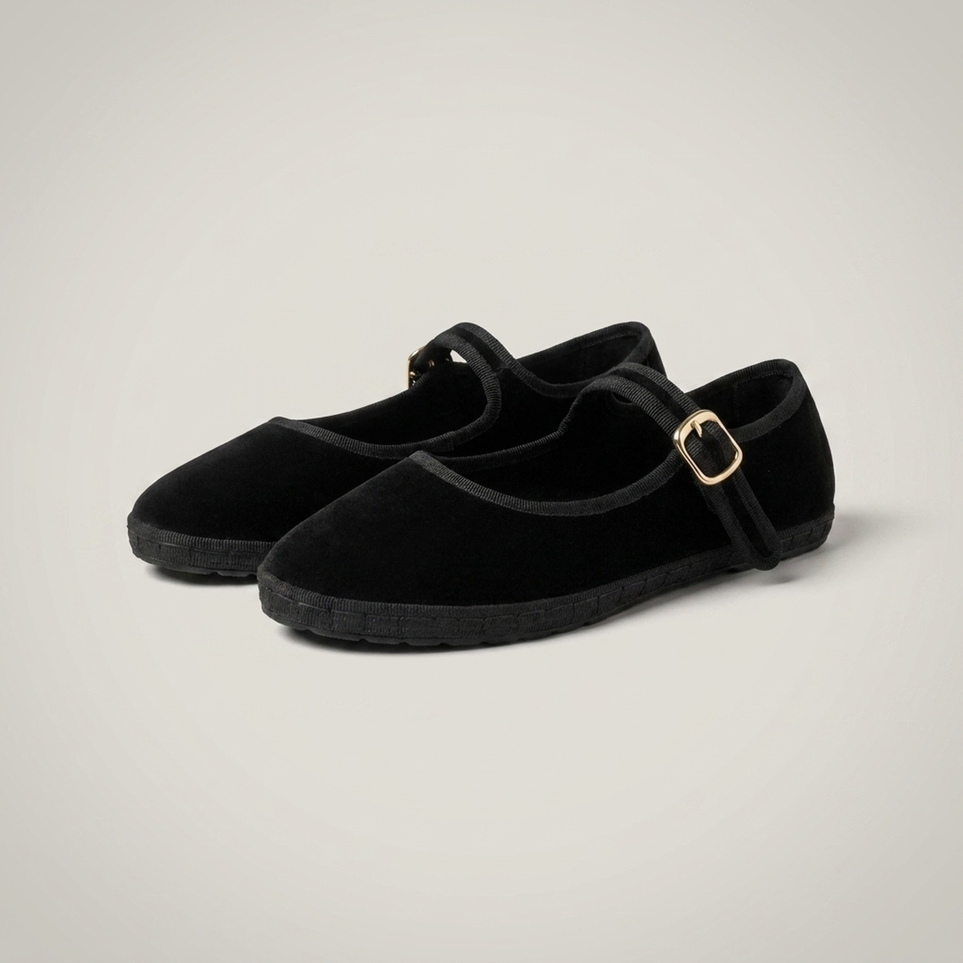 PLUXSTYLE::numise::adjustable-strap-mary-jane-footwear::pack-black