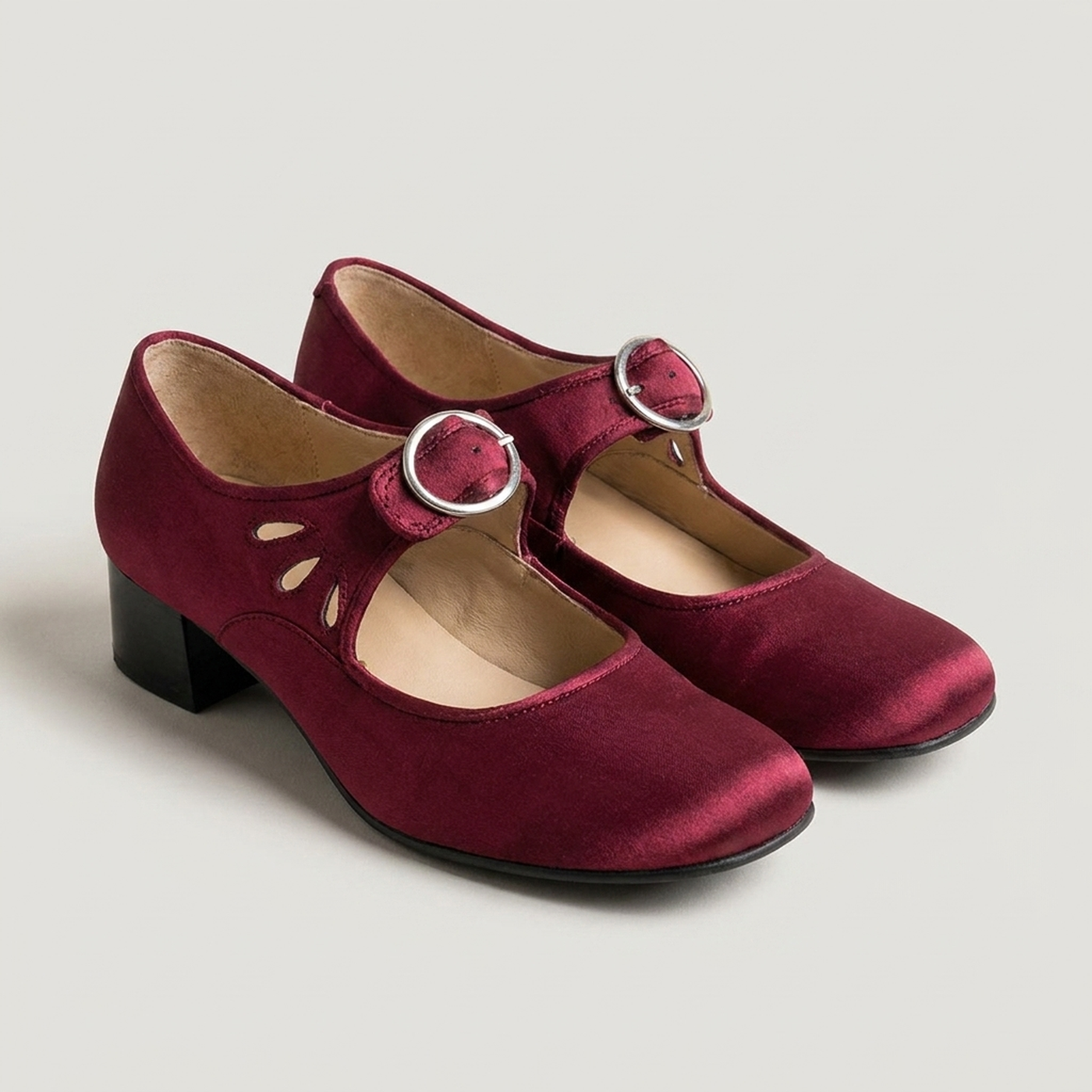 PLUXSTYLE::numise::amelia-buckle-strap-mary-jane-shoes::pack-red