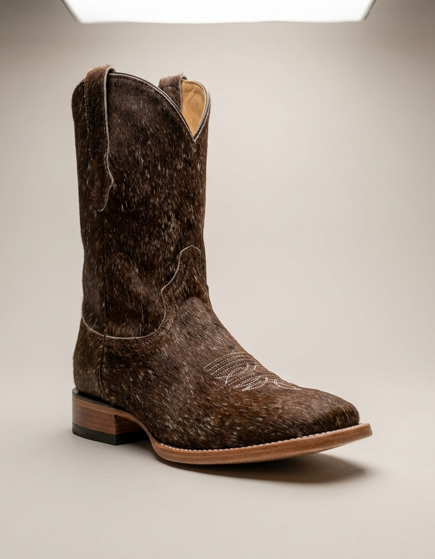 PLUXSTYLE::numise::mens-polished-brown-boots::closeup-hero