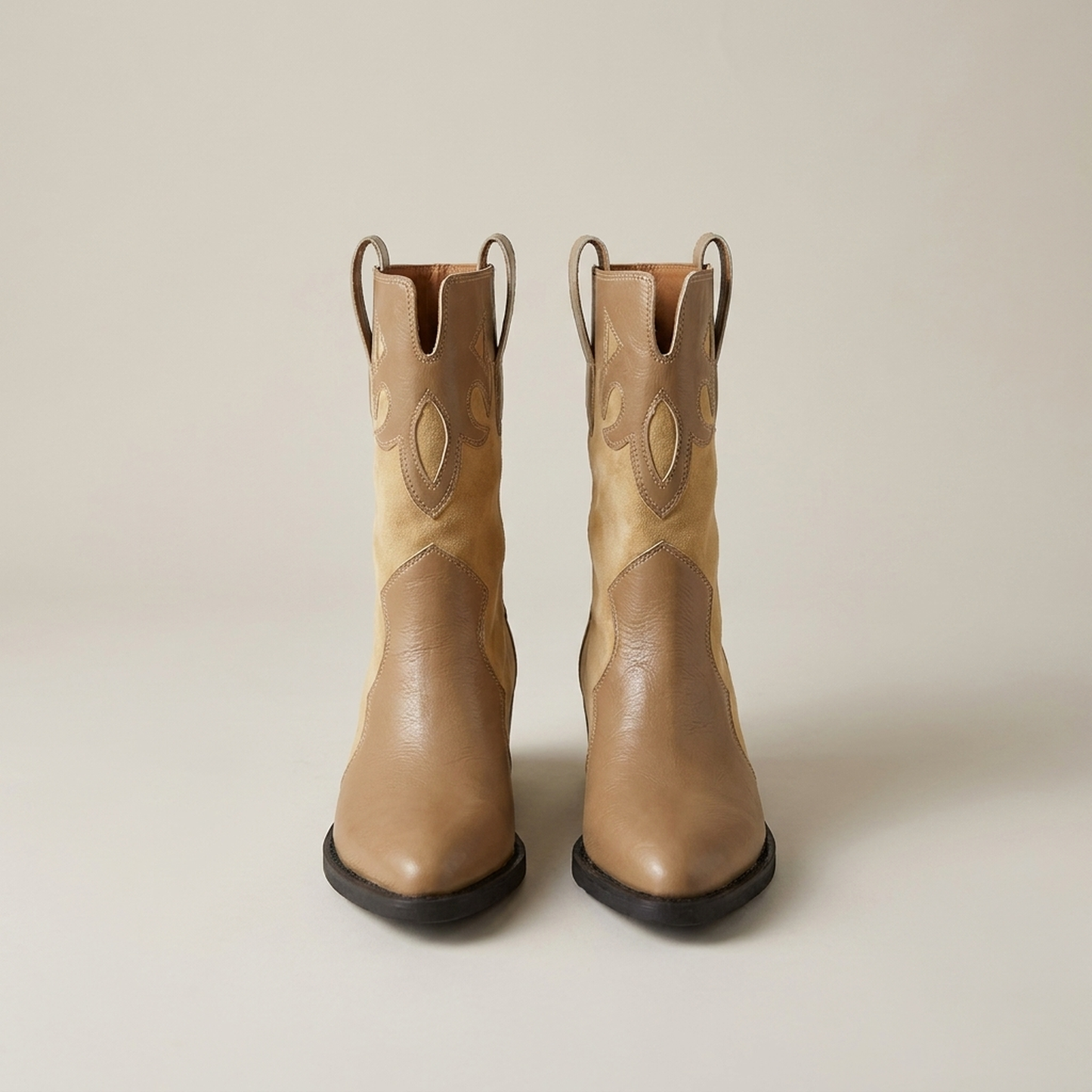 PLUXSTYLE::numise::embroidered-western-ankle-boots::pack-apricot