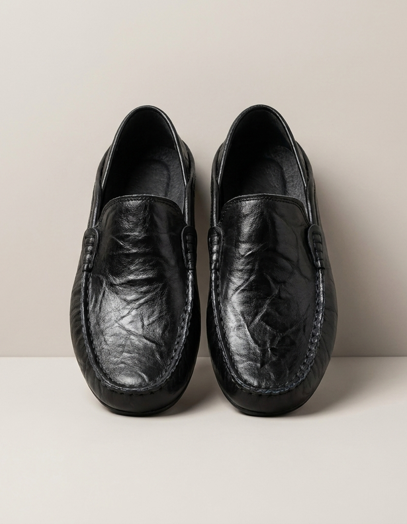 PLUXSTYLE::numise::mens-contrast-stitch-penny-loafers-1::pack-black