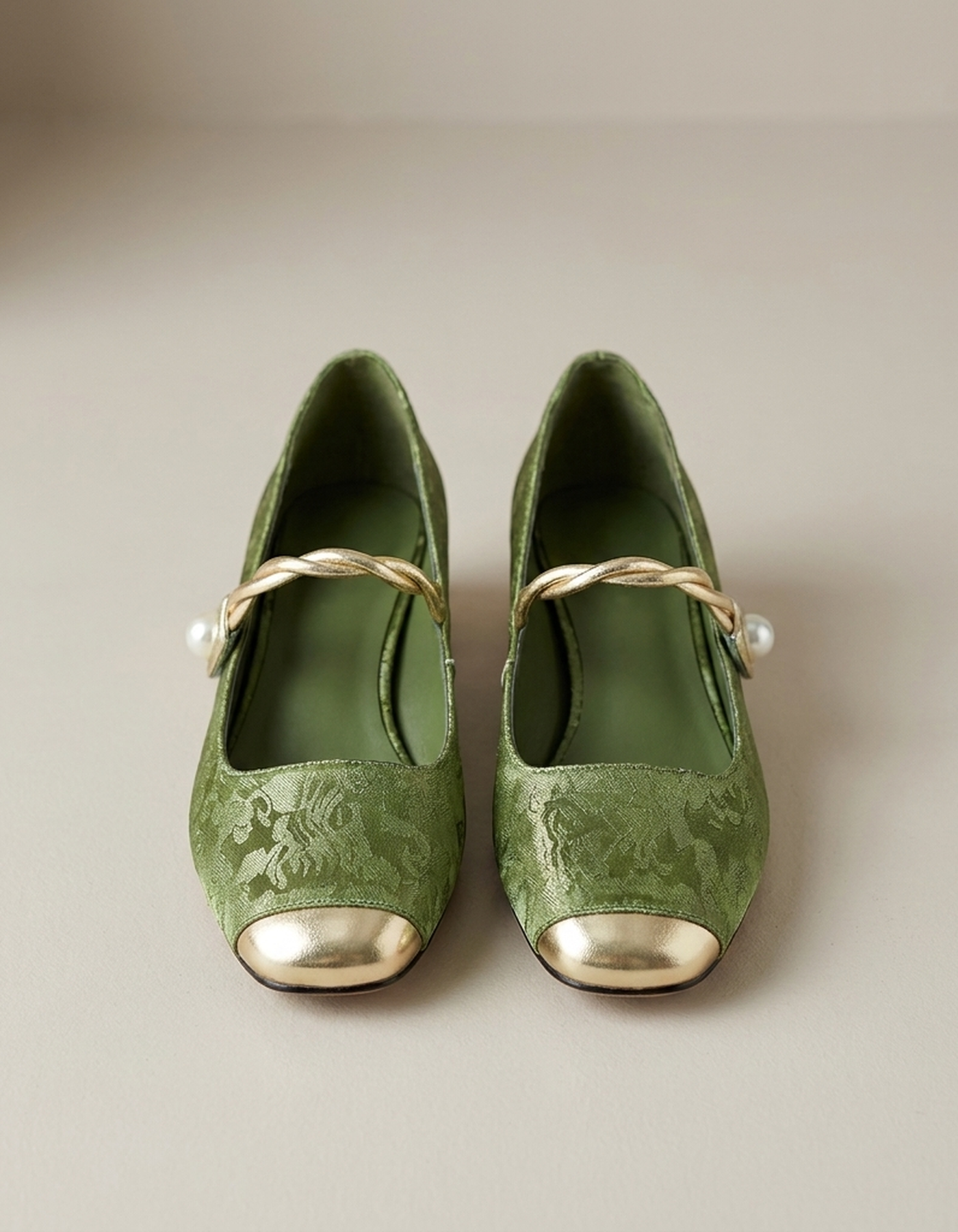 PLUXSTYLE::numise::everyday-mary-jane-shoes::pack-green