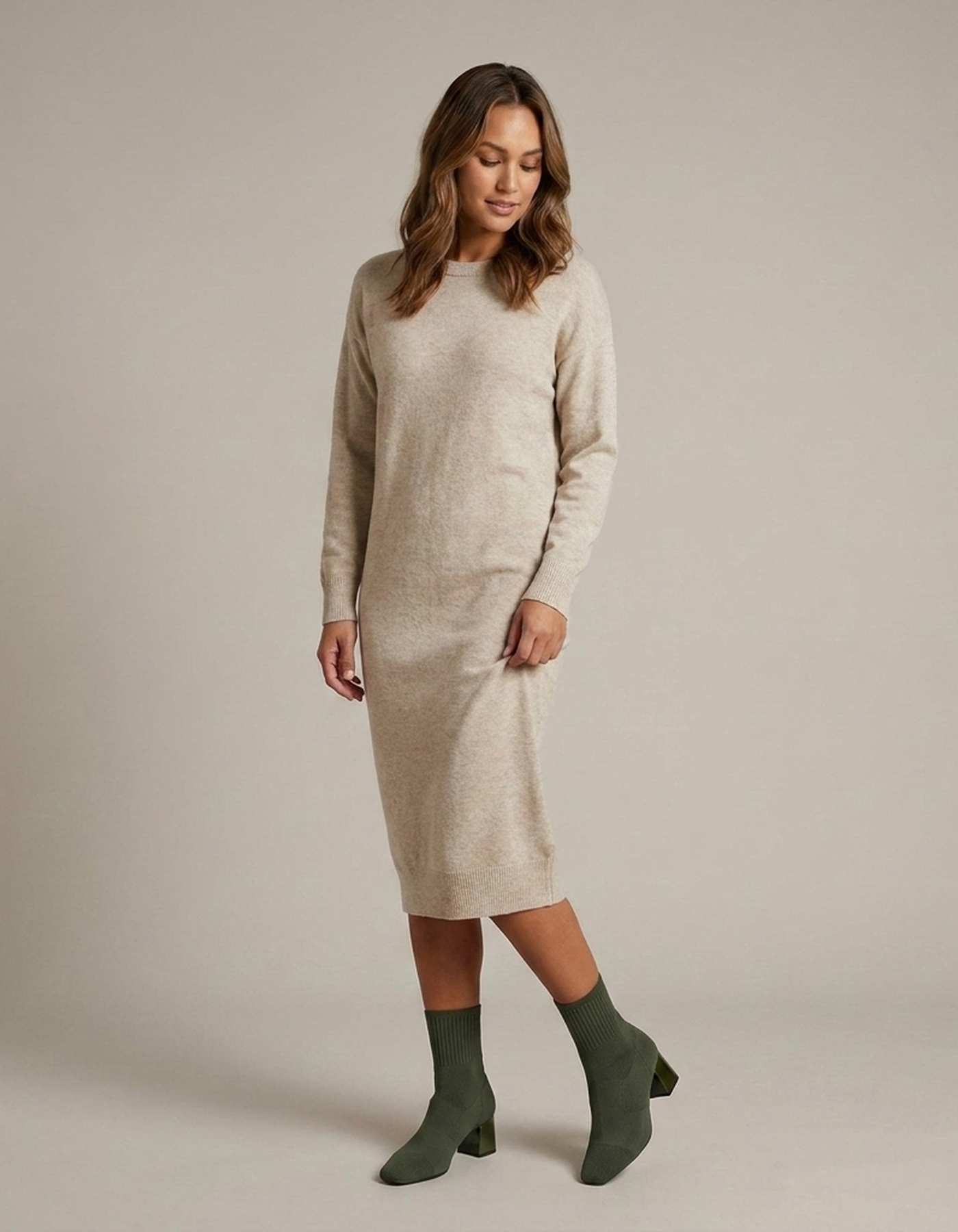 PLUXSTYLE::numise::ribbed-collar-ankle-boots::zoom-out
