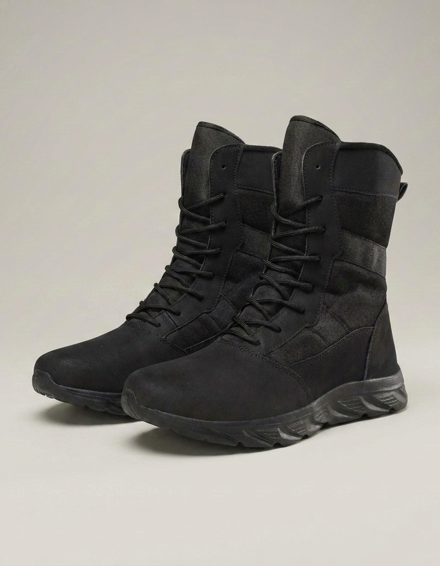PLUXSTYLE::numise::mens-adjustable-fit-ankle-boots::closeup-detail
