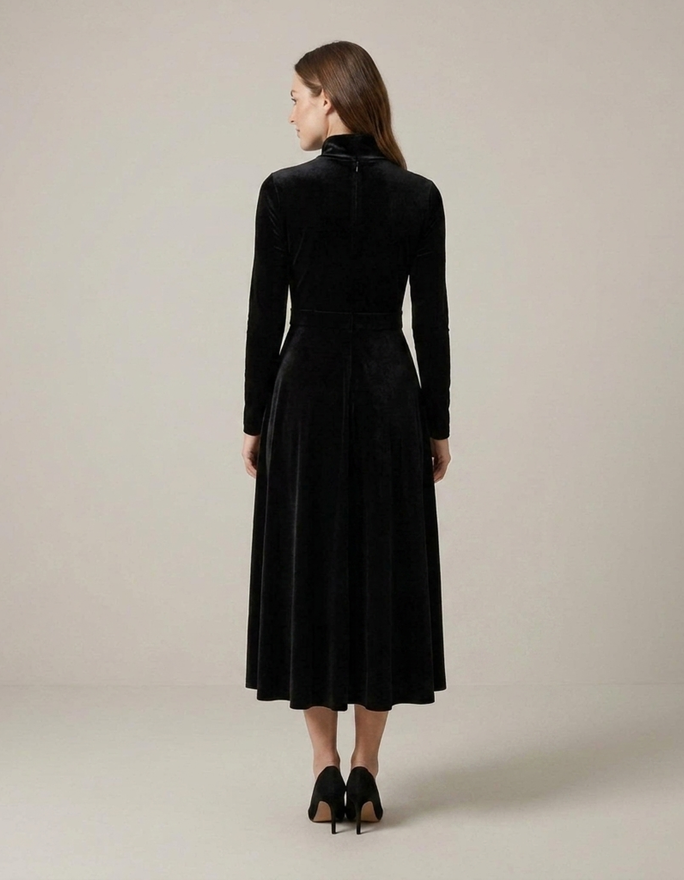 PLUXSTYLE::numise::ava-black-long-sleeve-midi-dress::back
