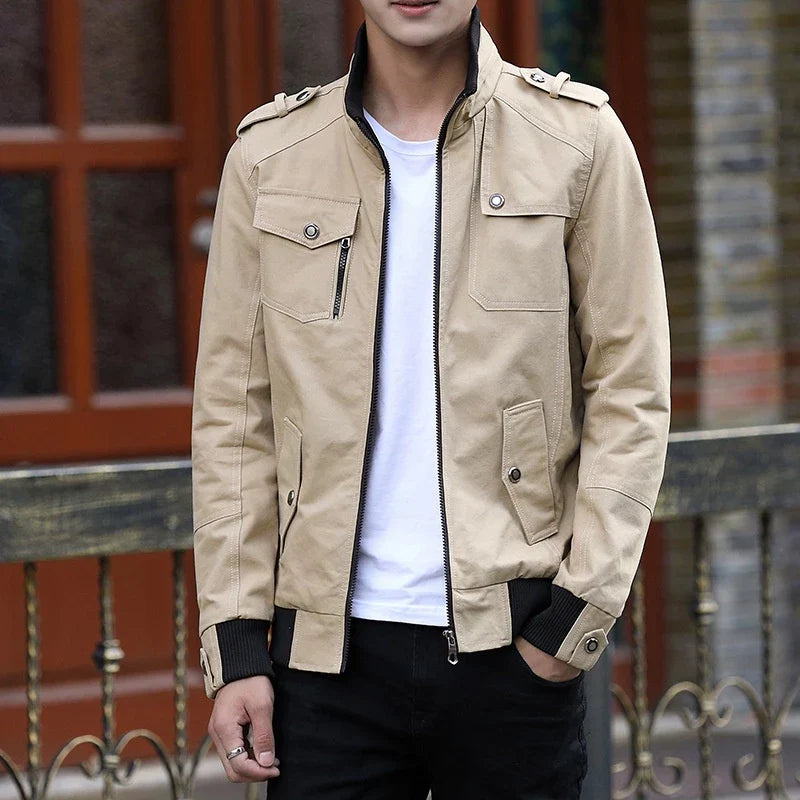 PLUXSTYLE::numise::mens-everyday-zip-up-parka::lifestyle-keep-1