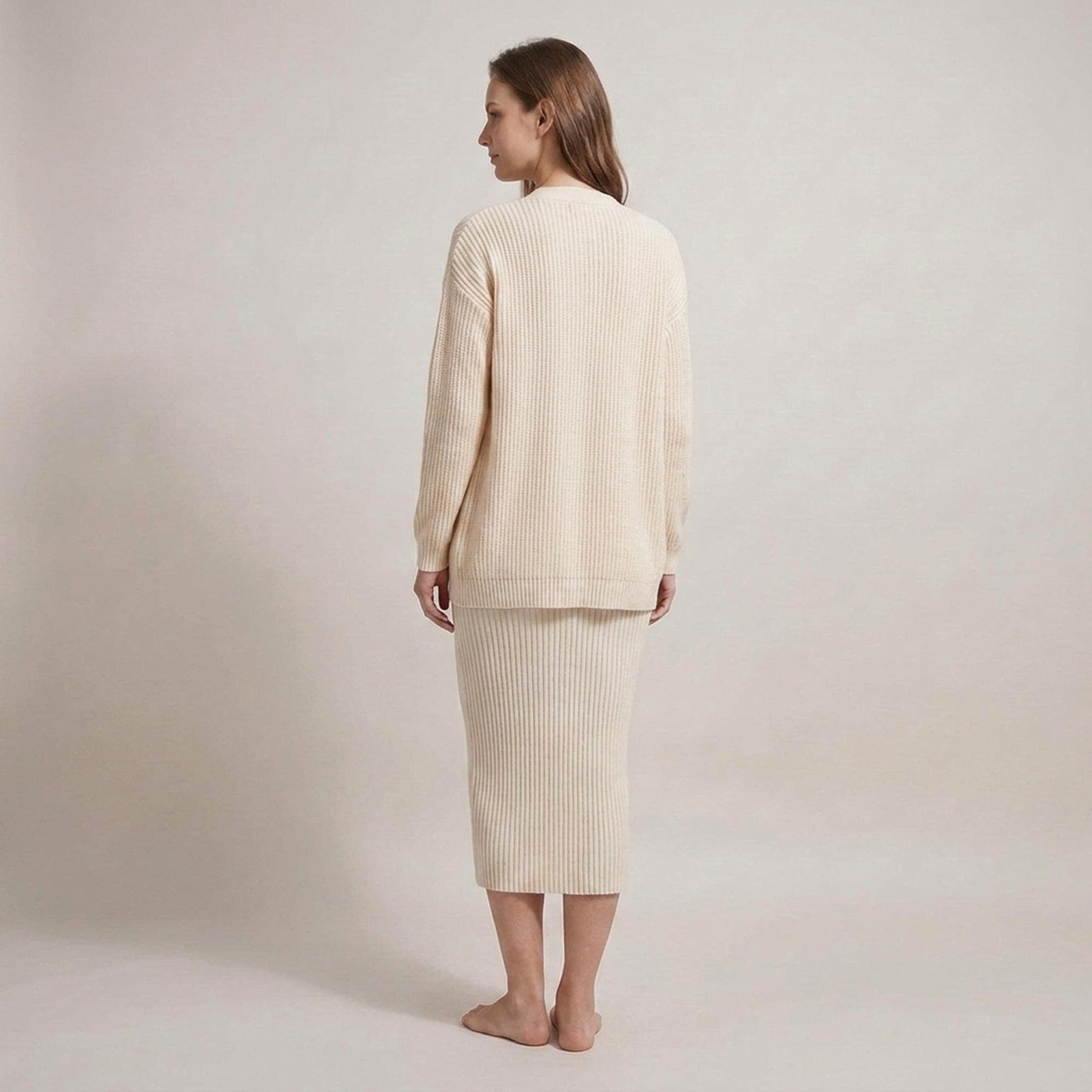 PLUXSTYLE::numise::slim-fit-cardigan-dress-set::back