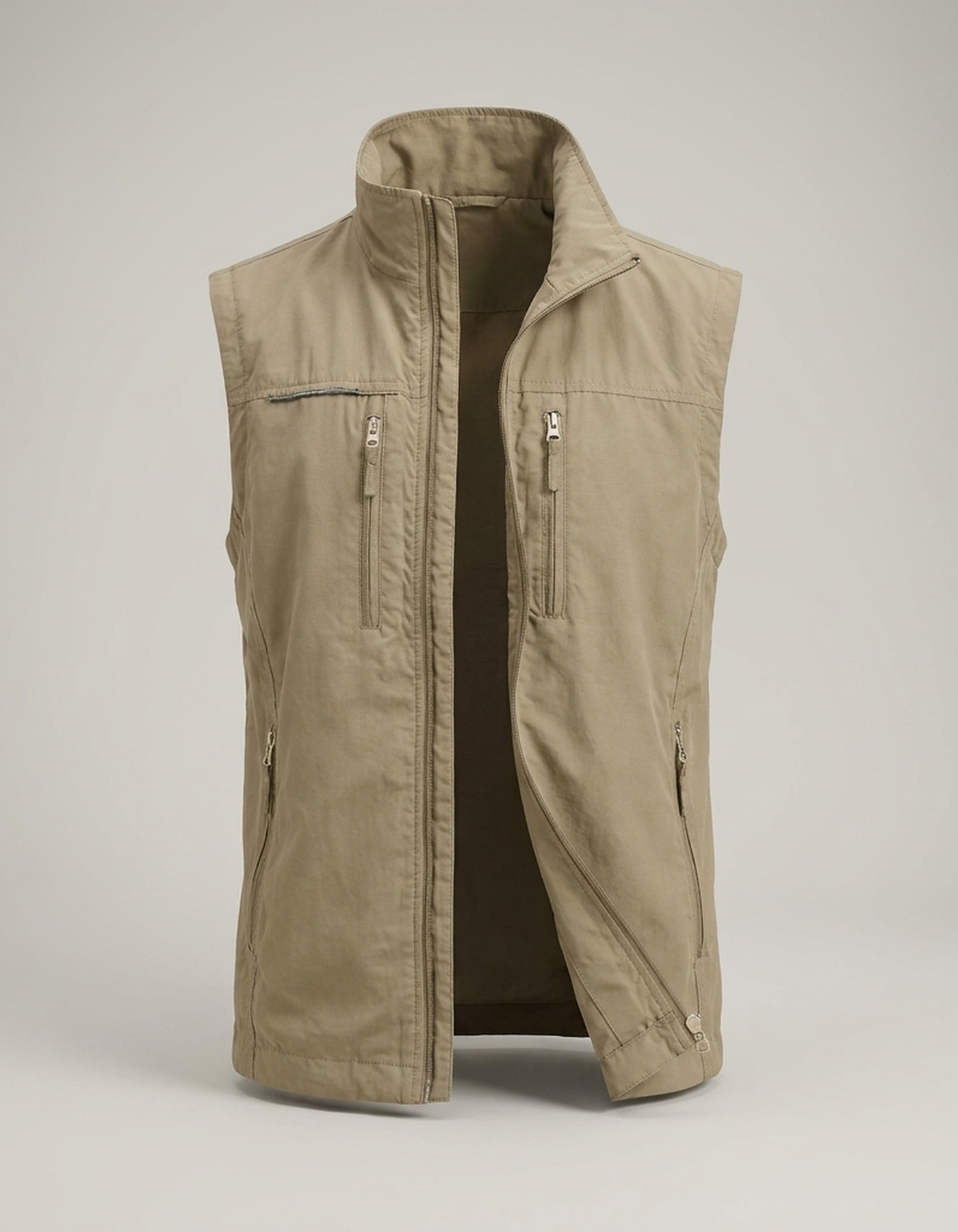 PLUXSTYLE::numise::mens-stand-collar-bodywarmer::pack-khaki
