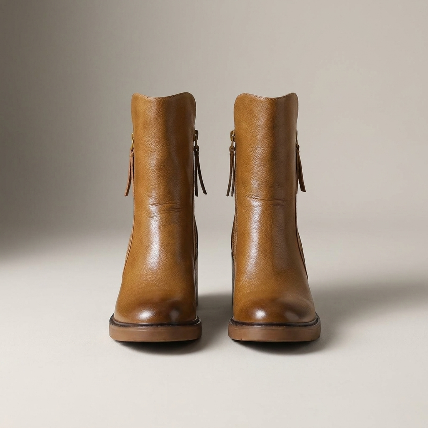 PLUXSTYLE::numise::side-zip-block-heel-ankle-boots::pack-brown