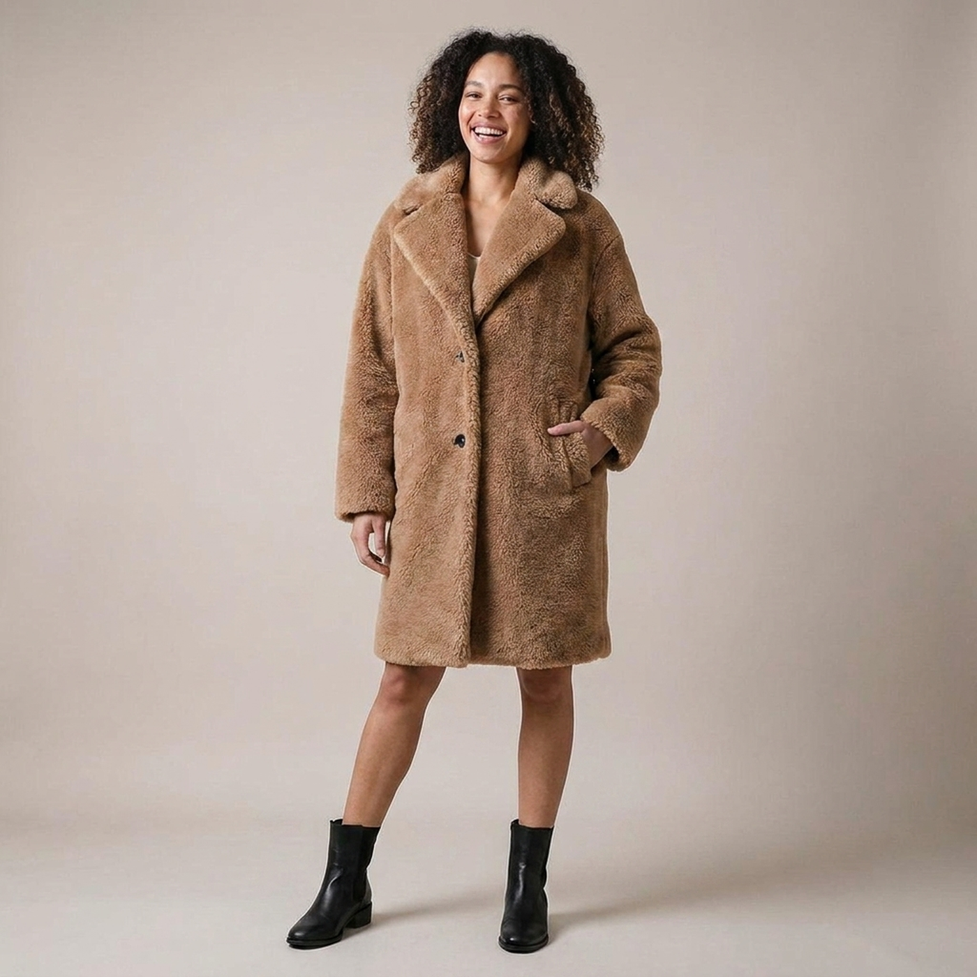 PLUXSTYLE::numise::womens-oversized-parka-1::front