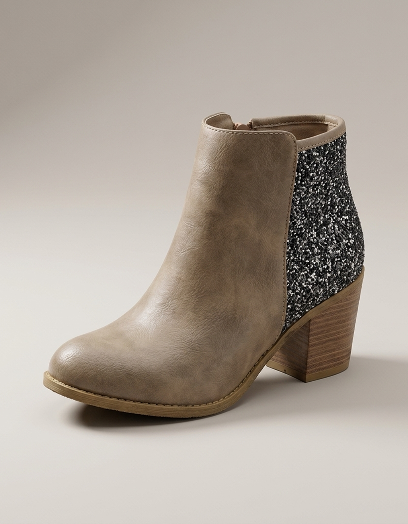 PLUXSTYLE::numise::aisling-sparkling-ankle-boots::closeup-hero