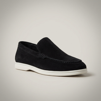 PLUXSTYLE::numise::roger-relaxed-loafers::closeup-hero
