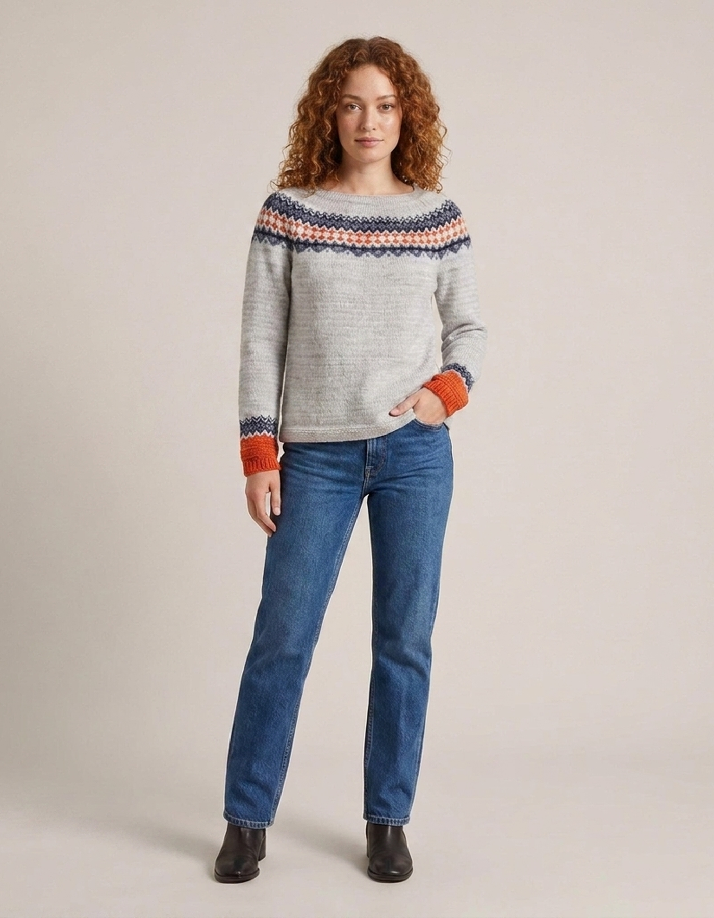 PLUXSTYLE::numise::fair-isle-crewneck-sweater::front