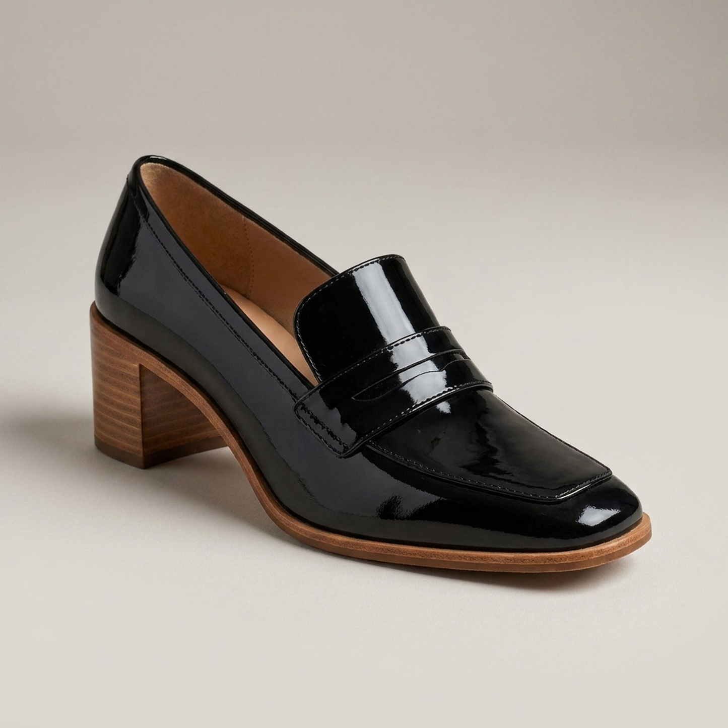 PLUXSTYLE::numise::adeline-high-shine-loafers::closeup-hero