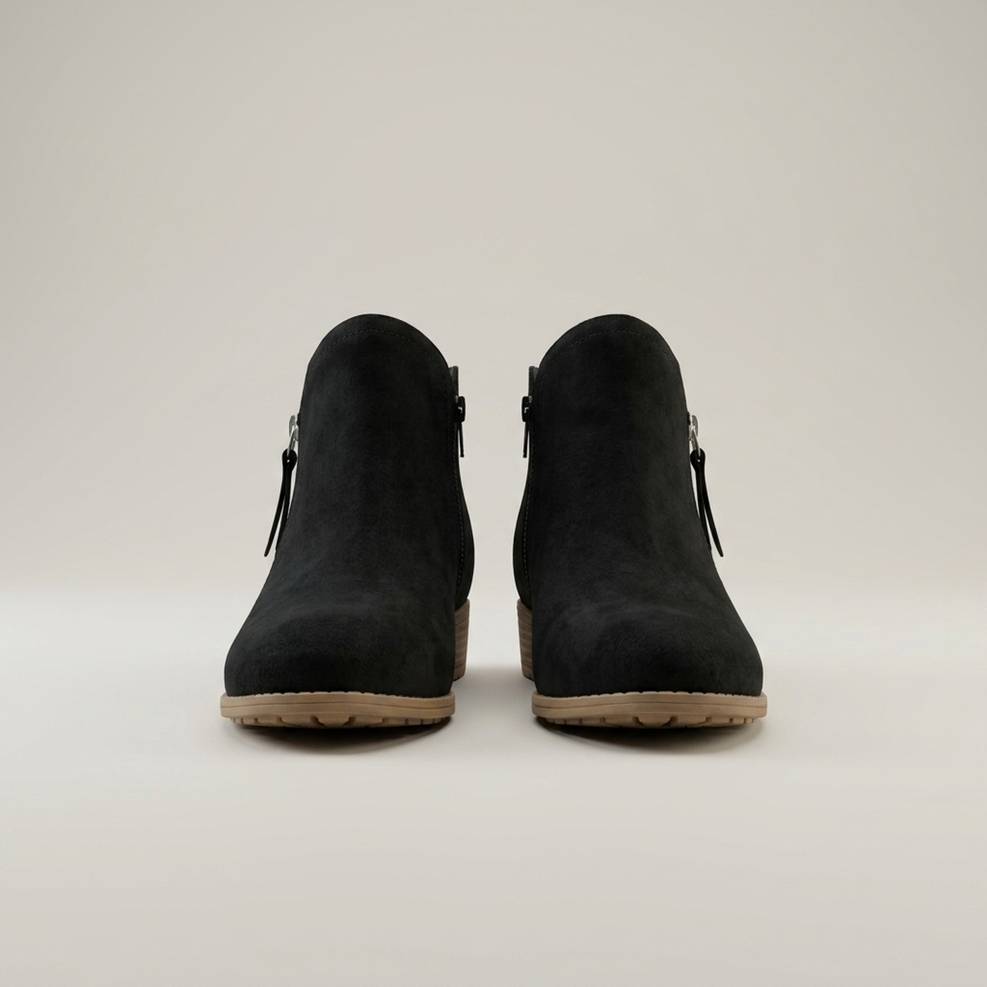 PLUXSTYLE::numise::low-block-heel-ankle-boots::pack-black