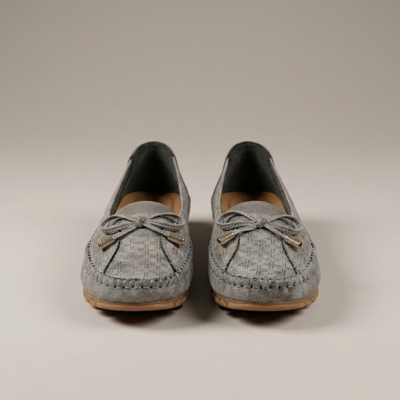 PLUXSTYLE::numise::agnes-perforated-comfort-loafers::pack-gray
