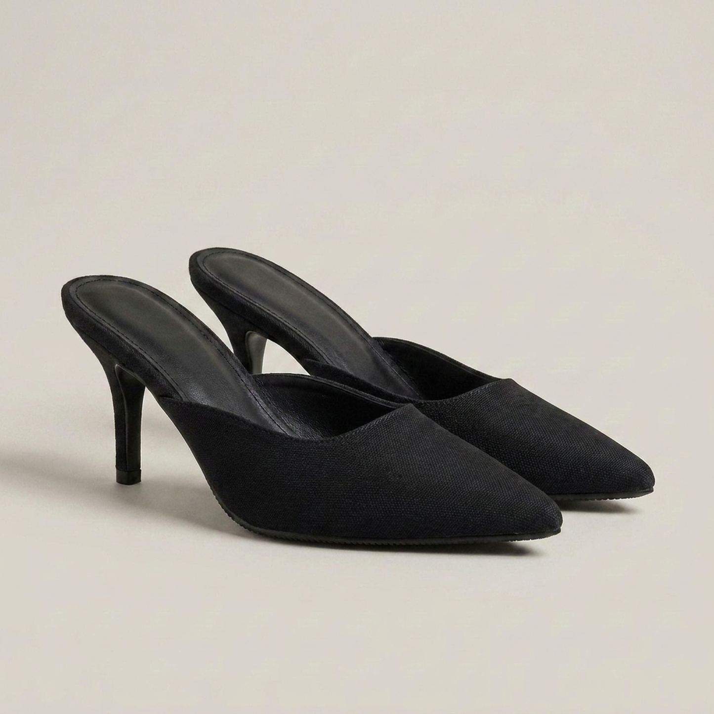 PLUXSTYLE::numise::womens-pointed-toe-stiletto-mules::closeup-detail