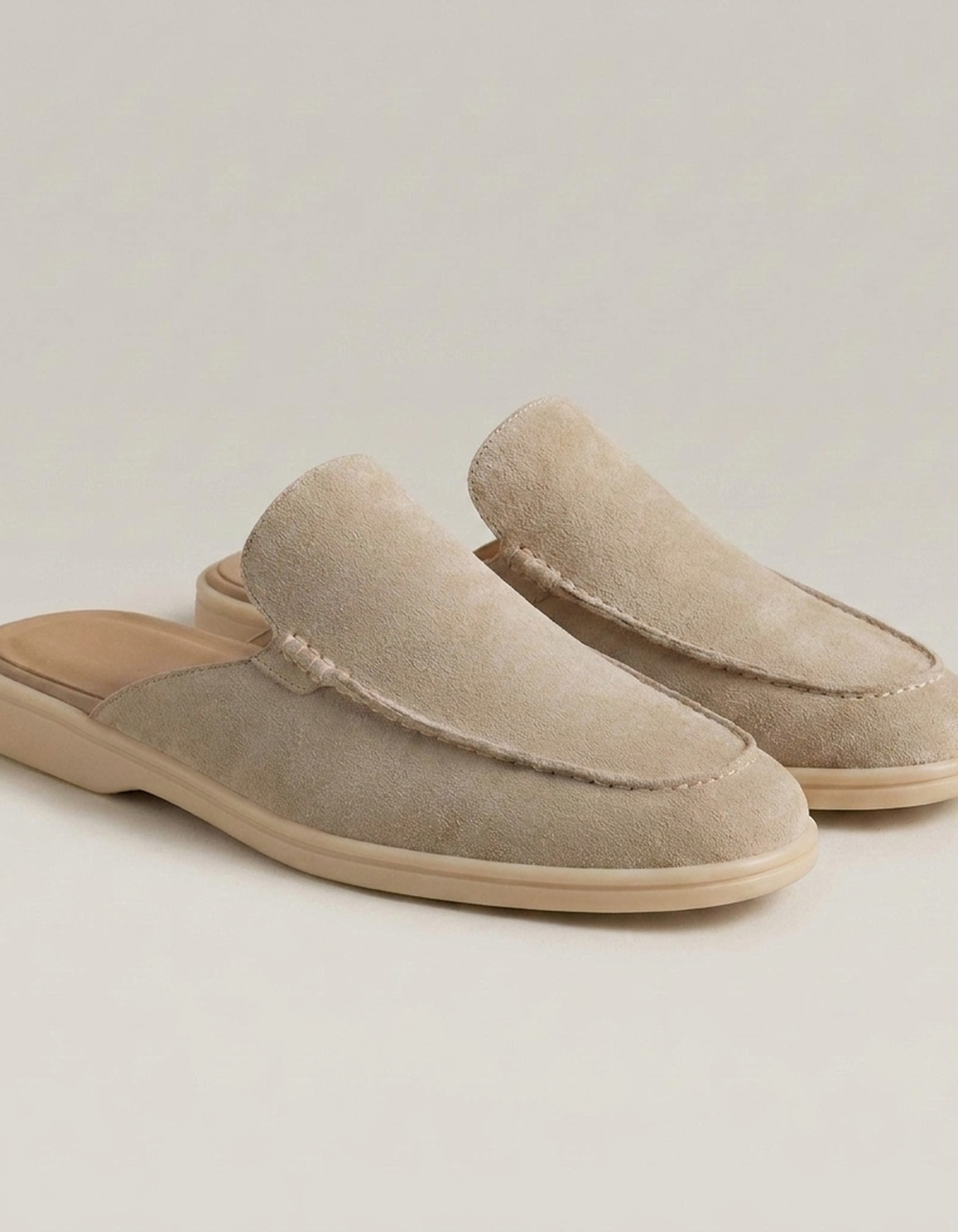 PLUXSTYLE::numise::mens-everyday-slip-on-mules::closeup-detail