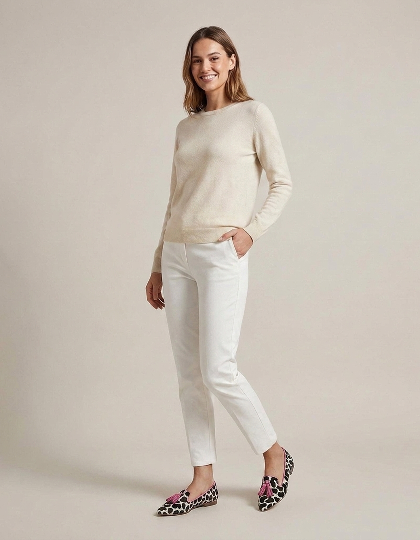 PLUXSTYLE::numise::alexis-pointed-toe-tassel-loafers::zoom-out