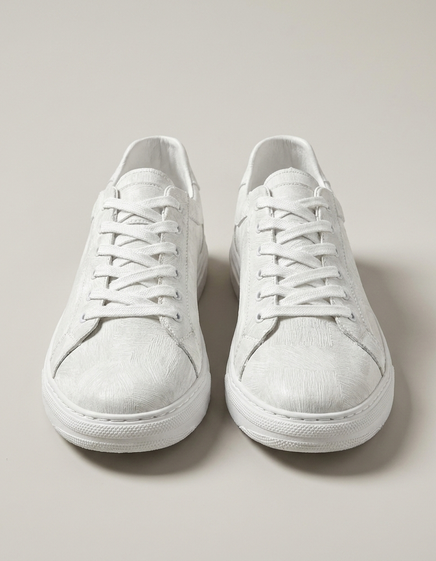 PLUXSTYLE::numise::athene-smart-casual-sneakers::pack-white