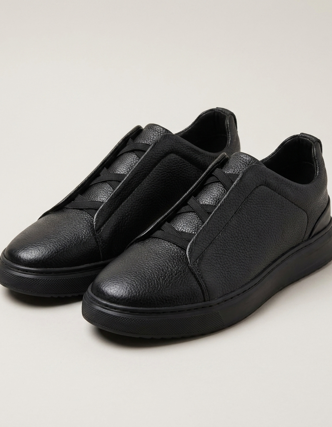 PLUXSTYLE::numise::heritage-crossover-sneakers::pack-black