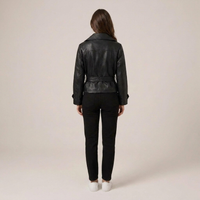 PLUXSTYLE::numise::cropped-trench-parka::back
