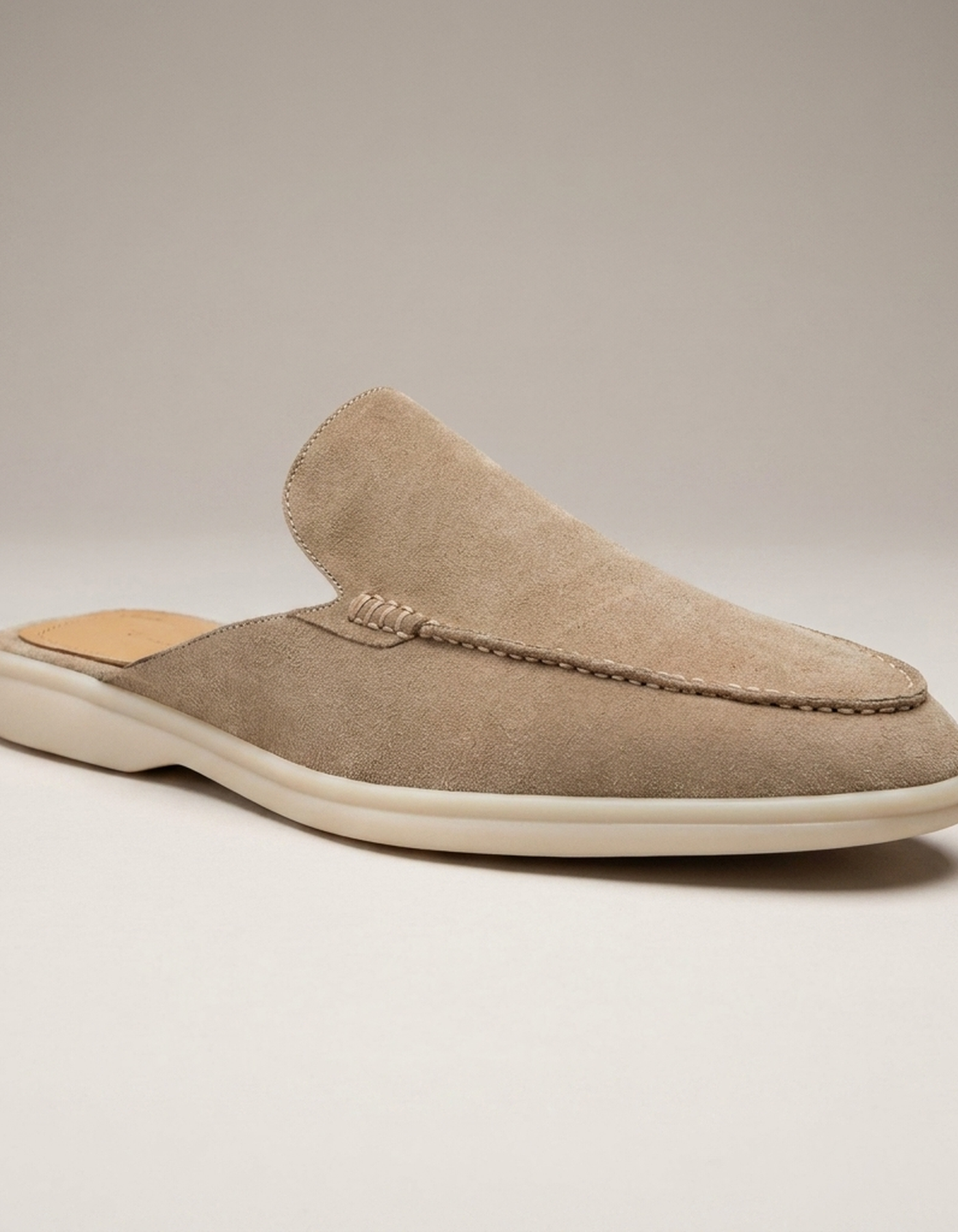 PLUXSTYLE::numise::mens-moc-toe-backless-loafers::closeup-hero