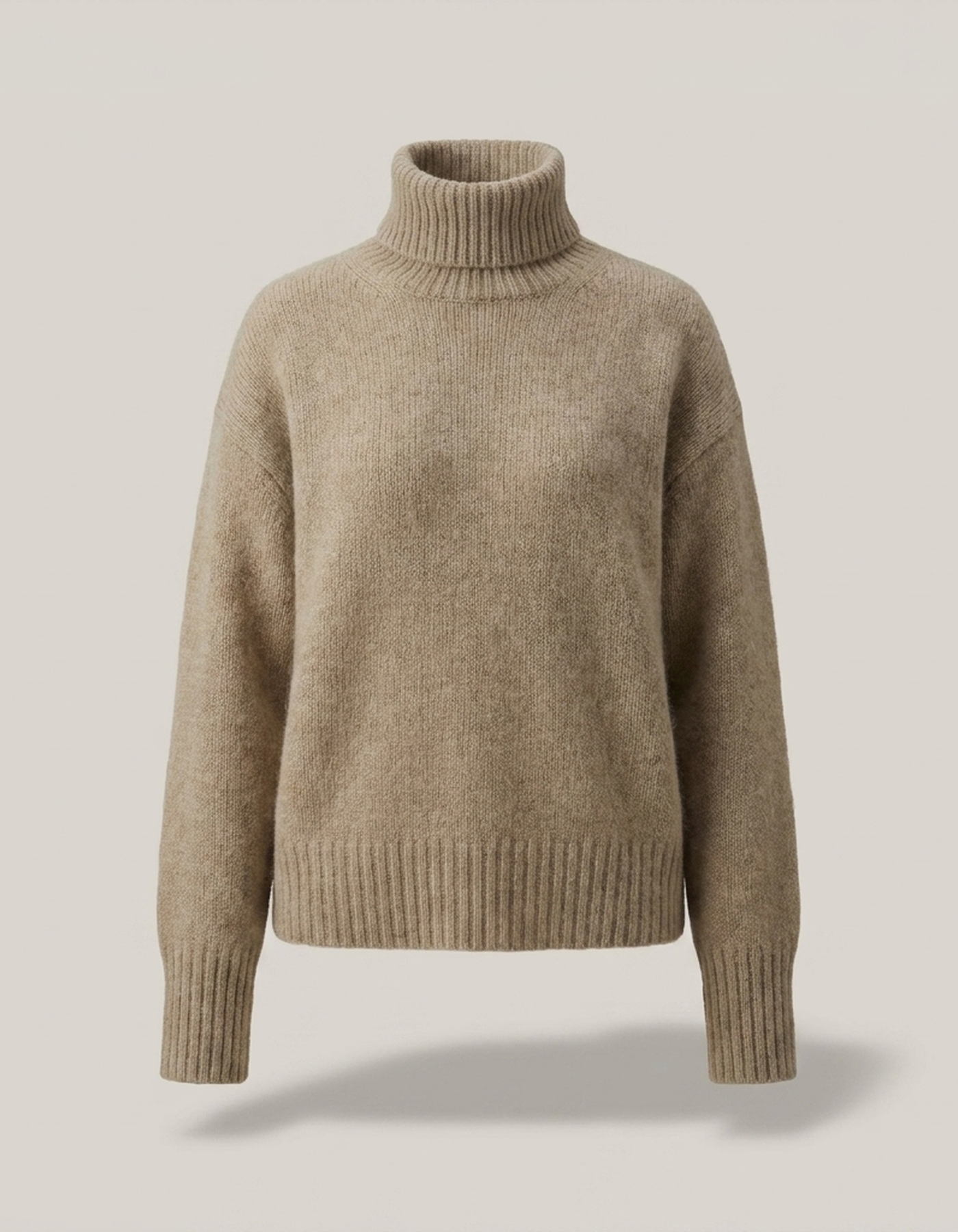 PLUXSTYLE::numise::amaya-relaxed-turtleneck-sweater::pack-khaki