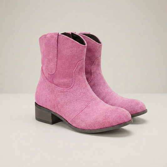 PLUXSTYLE::numise::womens-western-ankle-boots::closeup-detail
