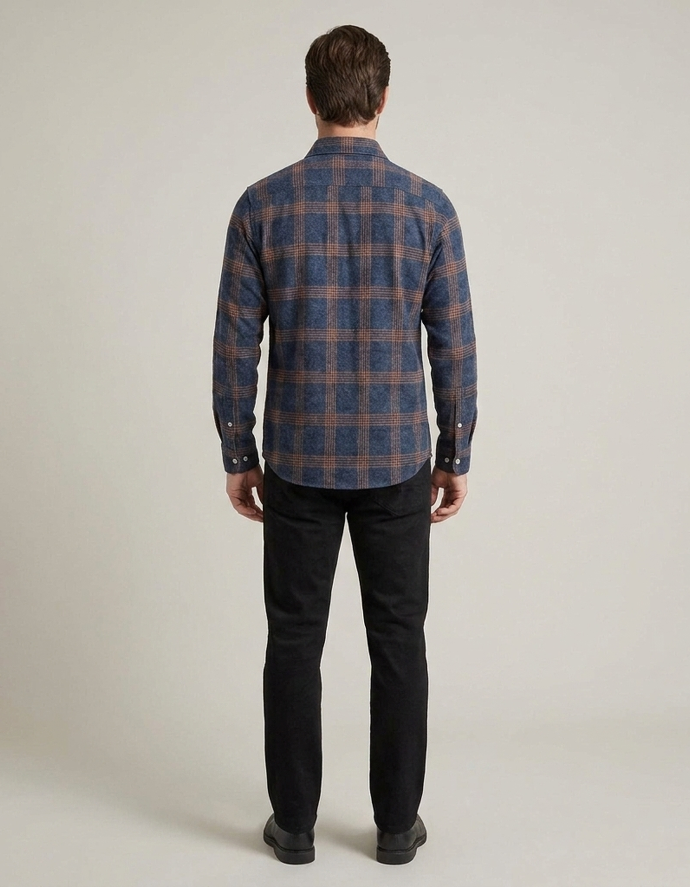 PLUXSTYLE::numise::mens-blue-plaid-button-down-top::back