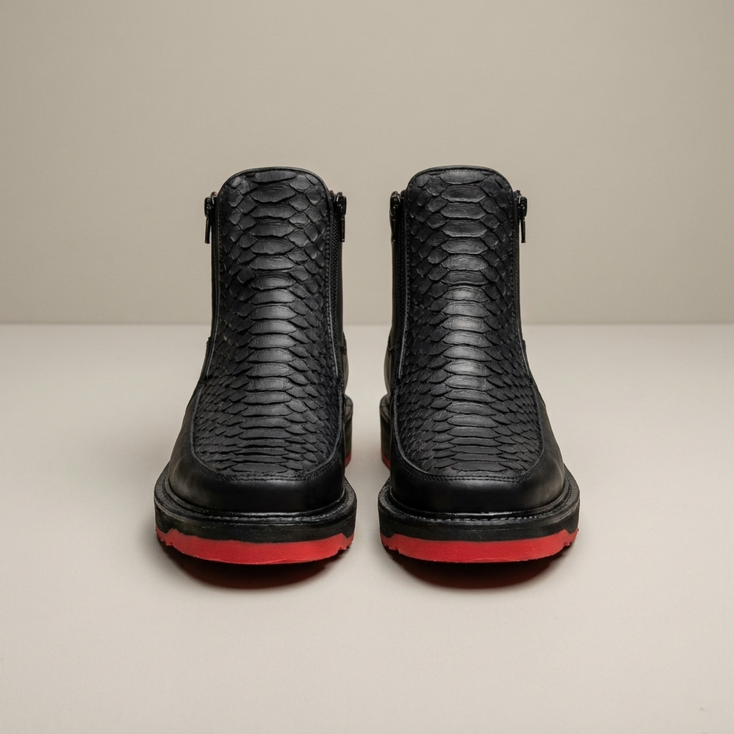 PLUXSTYLE::numise::mens-textured-side-zip-boots-1::pack-black