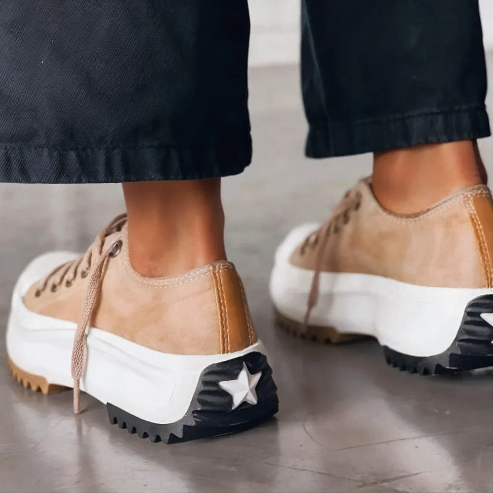 PLUXSTYLE::numise::daisy-lace-up-platform-sneakers::lifestyle-keep-2